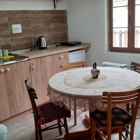 Golemi Kamik Vlasi Pirot