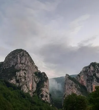 דירה Golemi Kamik Vlasi