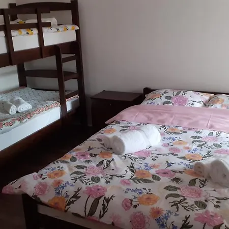 דירה Golemi Kamik Vlasi *