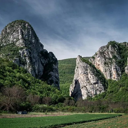 דירה Golemi Kamik Vlasi